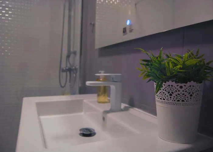 Céntrico Apartamento Con Balcón Cerca De La Playa Appartement